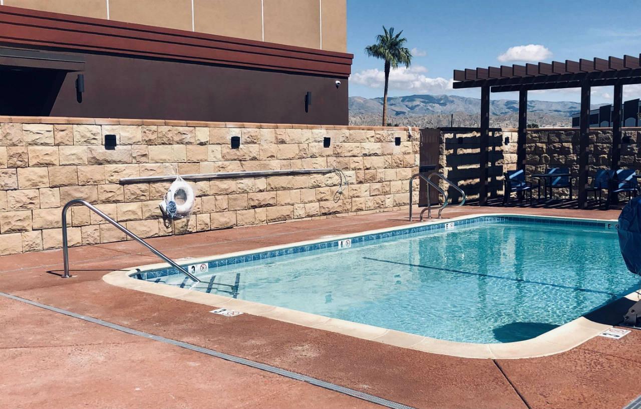Best Western Plus Desert View Inn&Suites Cathedral City Extérieur photo