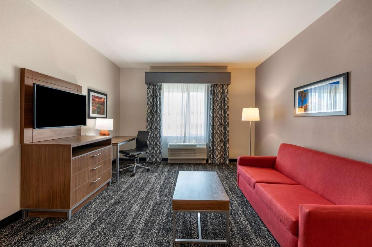 Best Western Plus Desert View Inn&Suites Cathedral City Extérieur photo