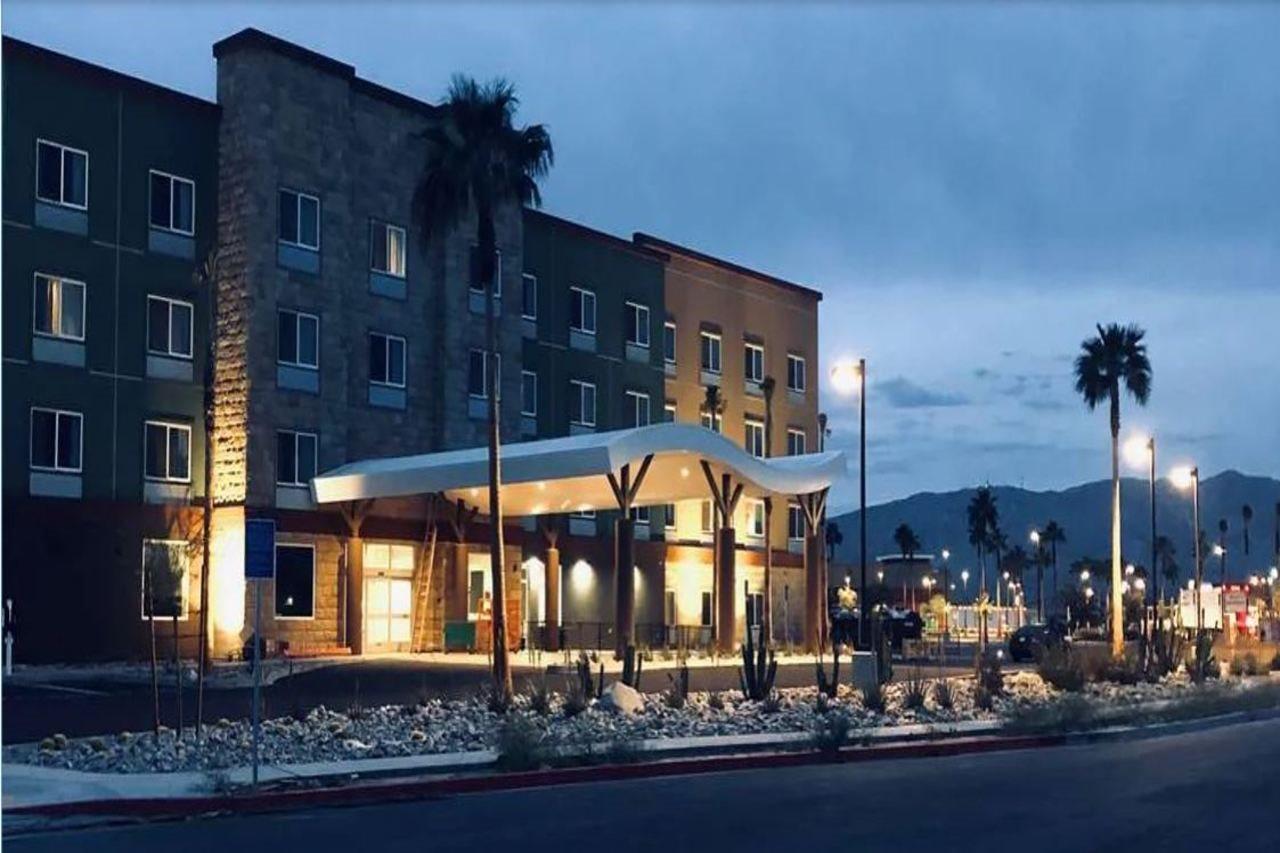 Best Western Plus Desert View Inn&Suites Cathedral City Extérieur photo