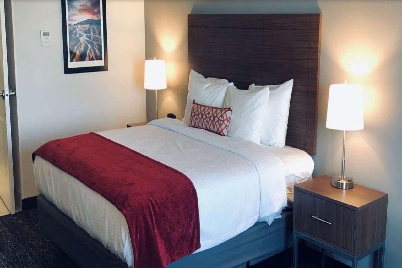 Best Western Plus Desert View Inn&Suites Cathedral City Extérieur photo
