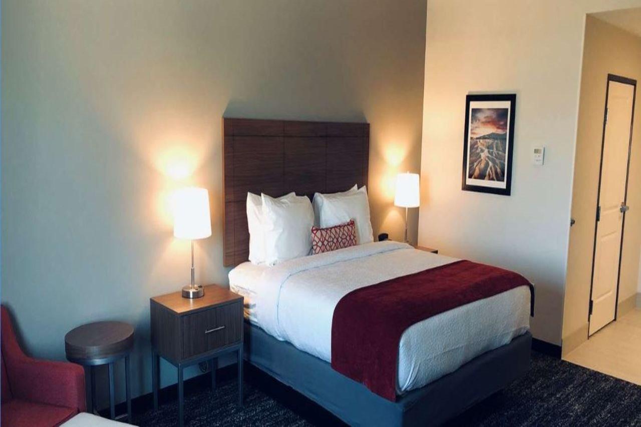 Best Western Plus Desert View Inn&Suites Cathedral City Extérieur photo